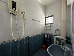 Blk 547 Jurong West Street 42 (Jurong West), HDB Executive #518165071